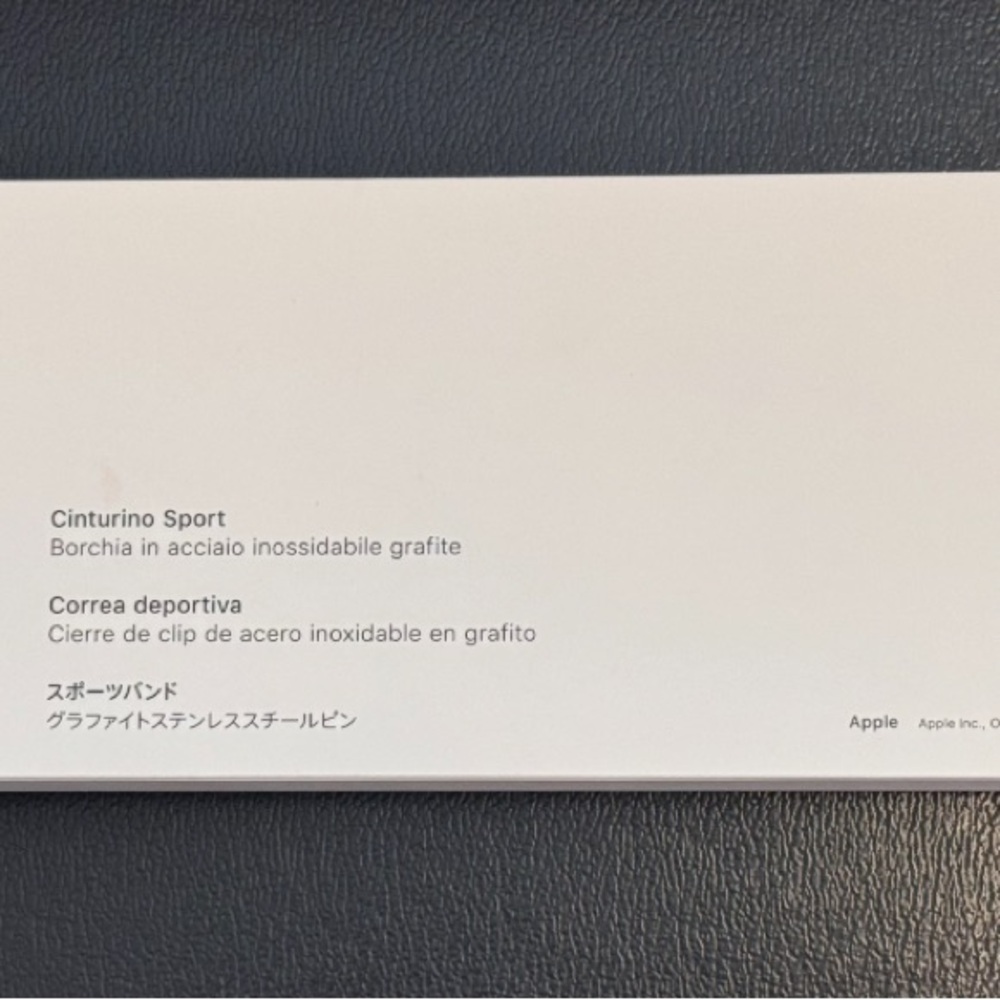 NEVER USED APPLE WATCH 2nd Generation 
in box - Picture 3 of 8